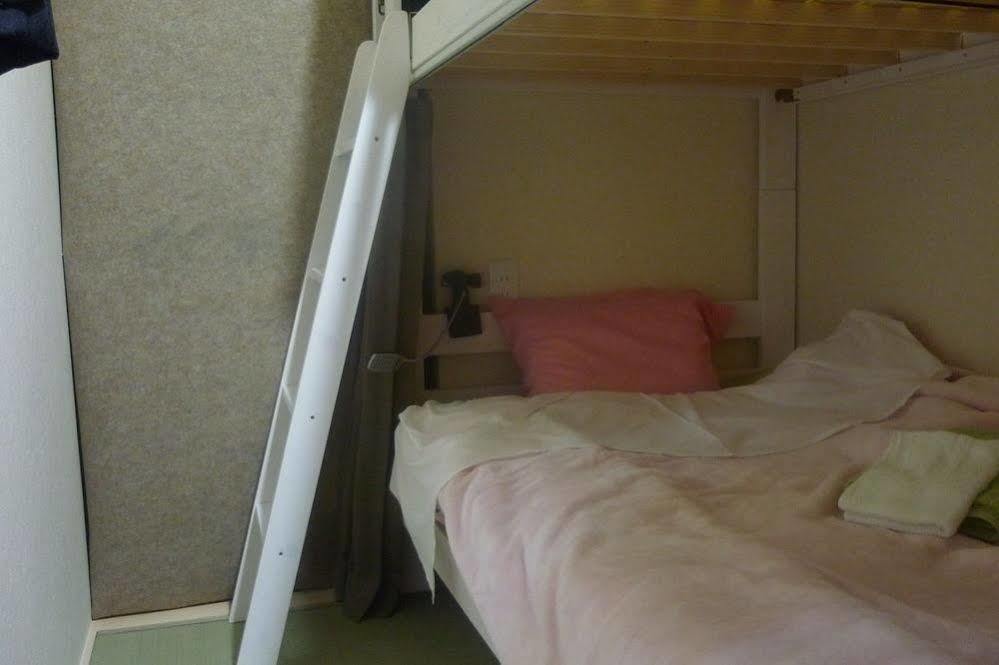 แฮมม็อก เฮาส์ โอซาก้า Apartment ภายนอก รูปภาพ